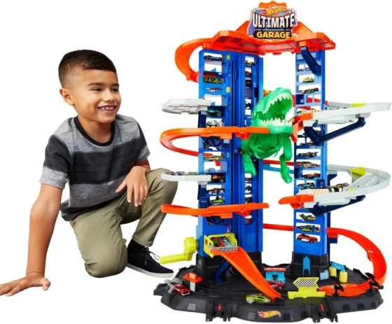 Hot Wheels Ultimate Garage Playset e 2 carros
