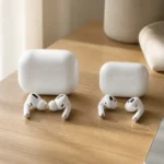 AirPods Pro 3 e AirPods 4 lado a lado