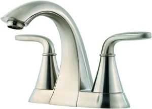 Pfister LF048PDCC Passadena, torneira de lavatório de 2 asas
